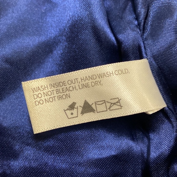 NWT Truly scrumptious designed by Heidi Klum gold blazer 3T glitte… - Picture 9 of 9